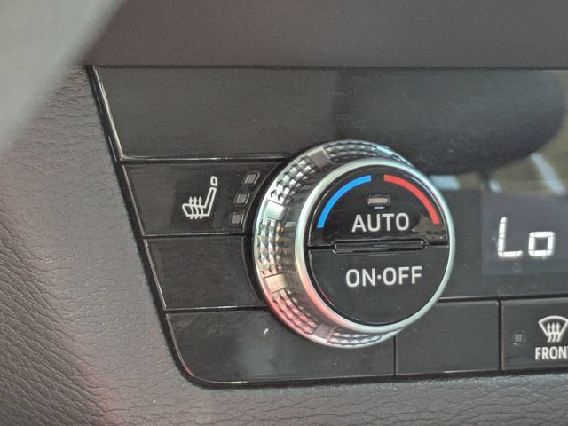 Used 2024 Mitsubishi Outlander SE FWD image 23
