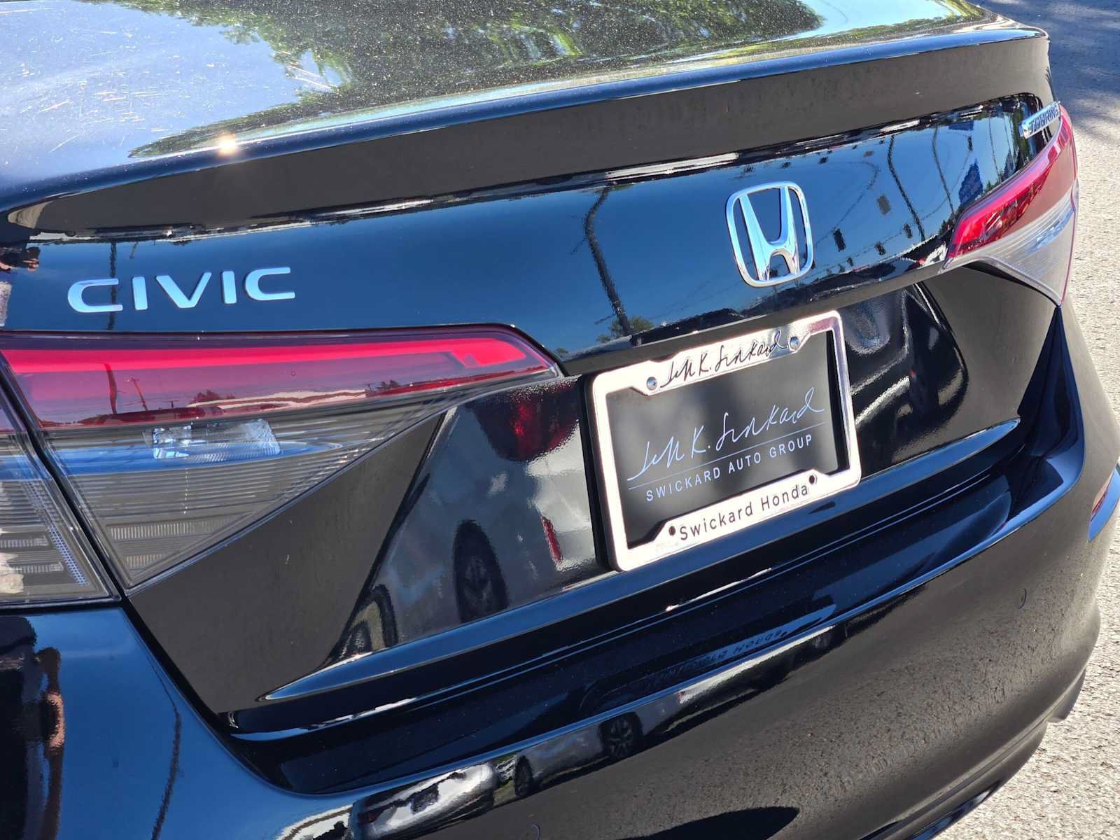 Used 2024 Honda Civic Touring image 14