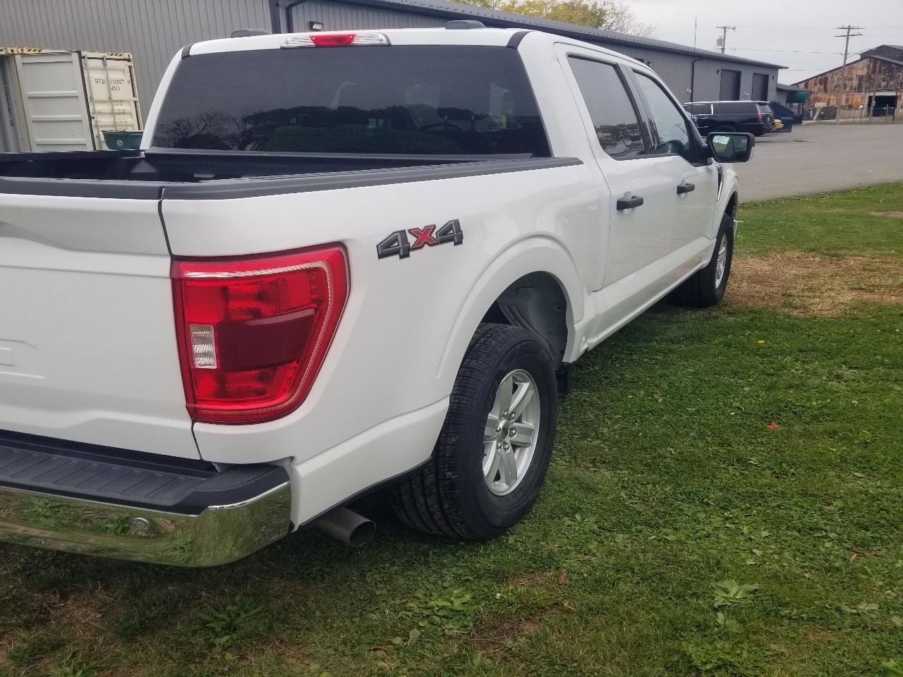 Used 2021 Ford F150 XLT w/ Equipment Group 301A Mid image 5