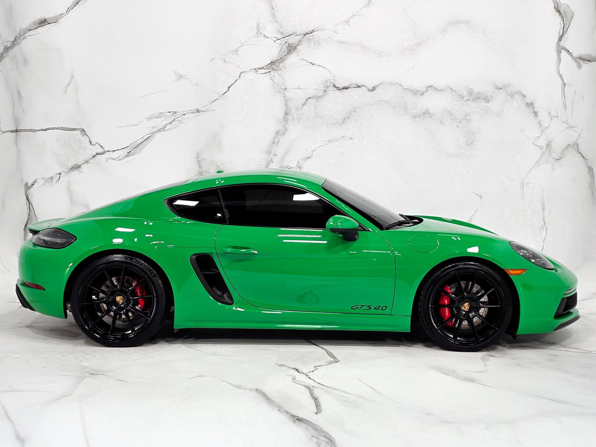 Used 2021 Porsche 718 Cayman GT4 image 10