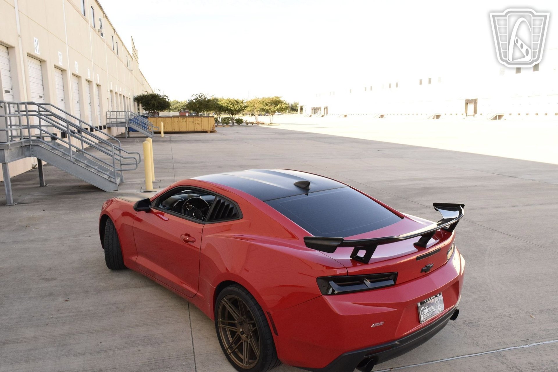 Used 2016 Chevrolet Camaro SS RWD image 6