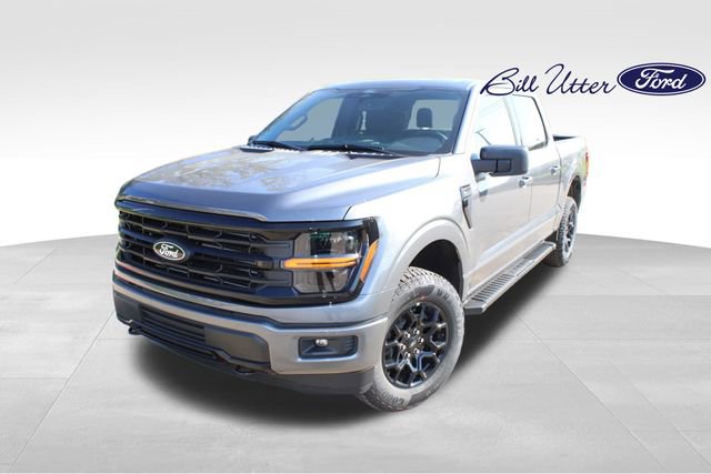New 2025 Ford F150 XLT w/ Equipment Group 301A Standard