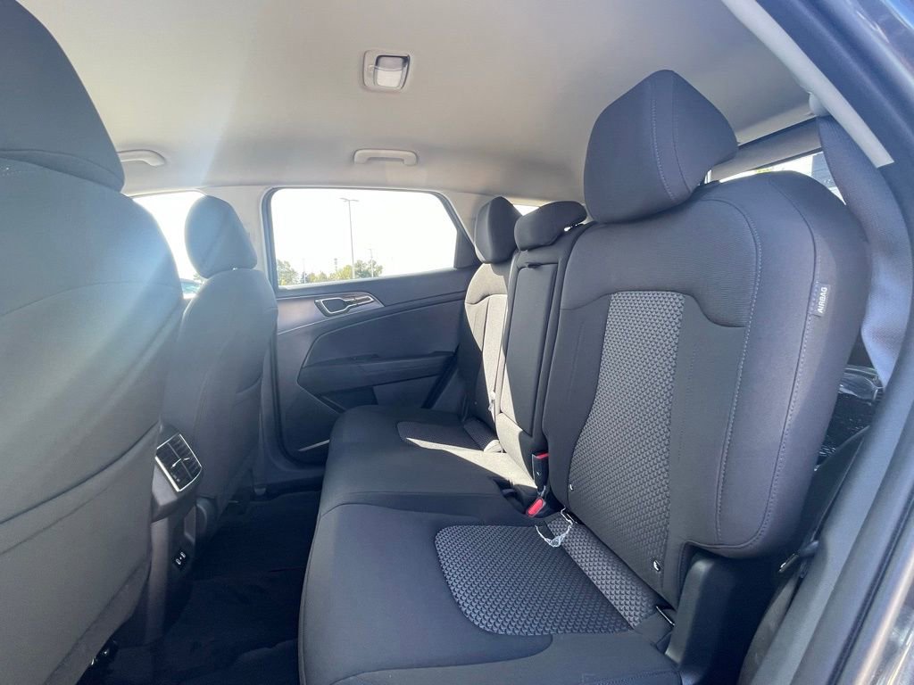New 2026 Kia Sportage LX image 23