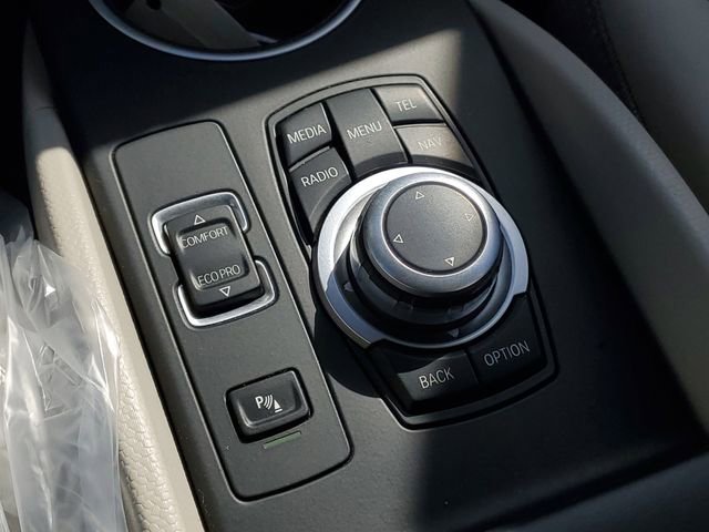 Used 2015 BMW i3 w/ Range Extender image 26