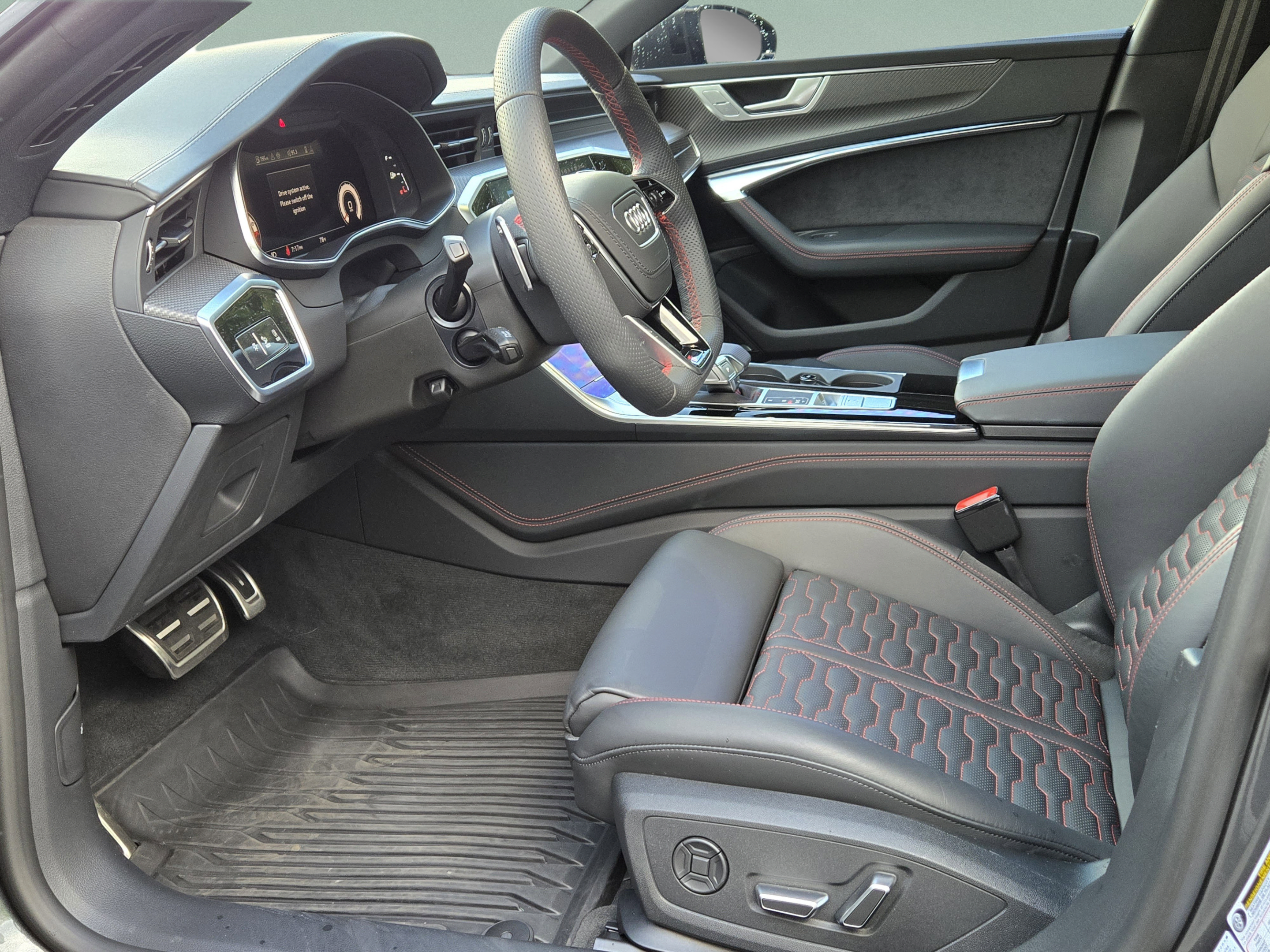 Used 2026 Audi RS 7 Performance w/ Matte Carbon Package AWD/4WD image 31