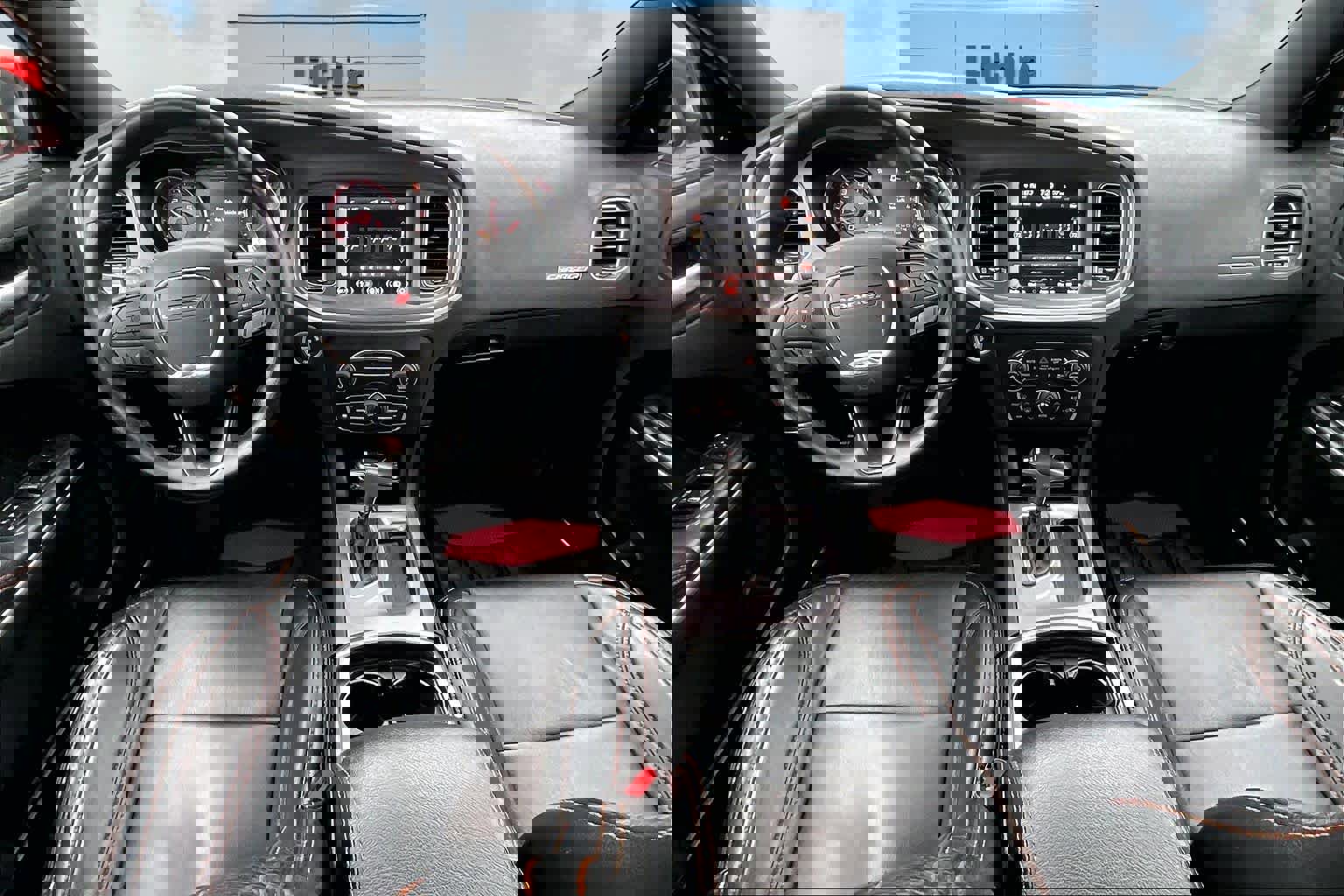 Used 2019 Dodge Charger R/T image 10