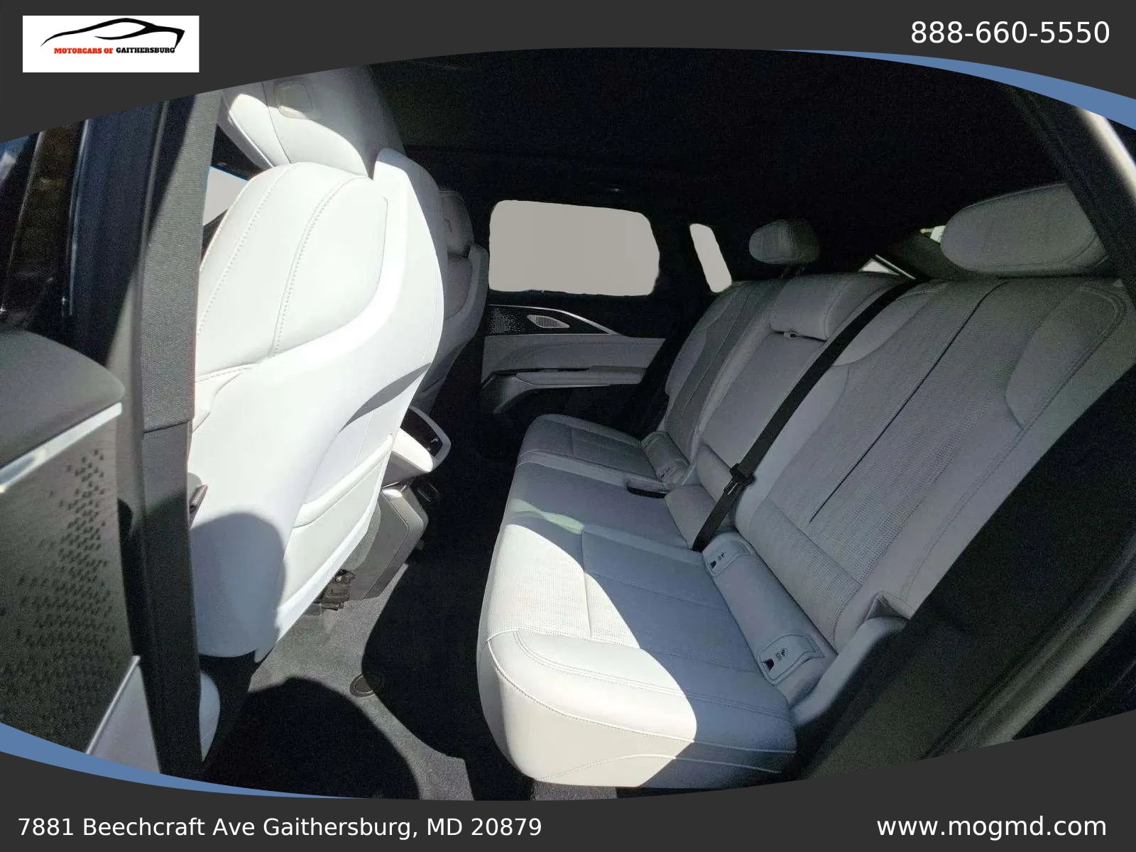 Used 2023 Cadillac Lyriq 2WD image 6