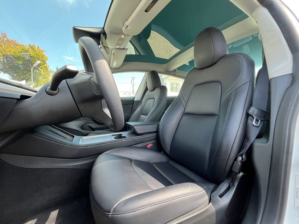 Used 2023 Tesla Model 3 Standard Range RWD image 13
