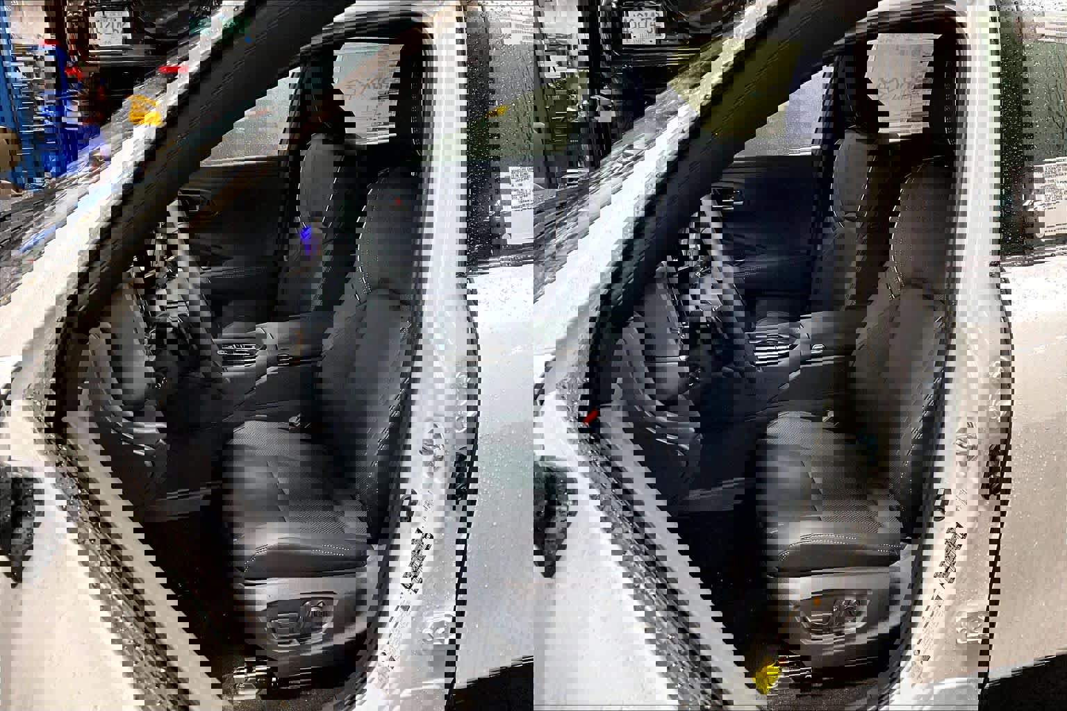 New 2026 Toyota Crown Platinum image 9