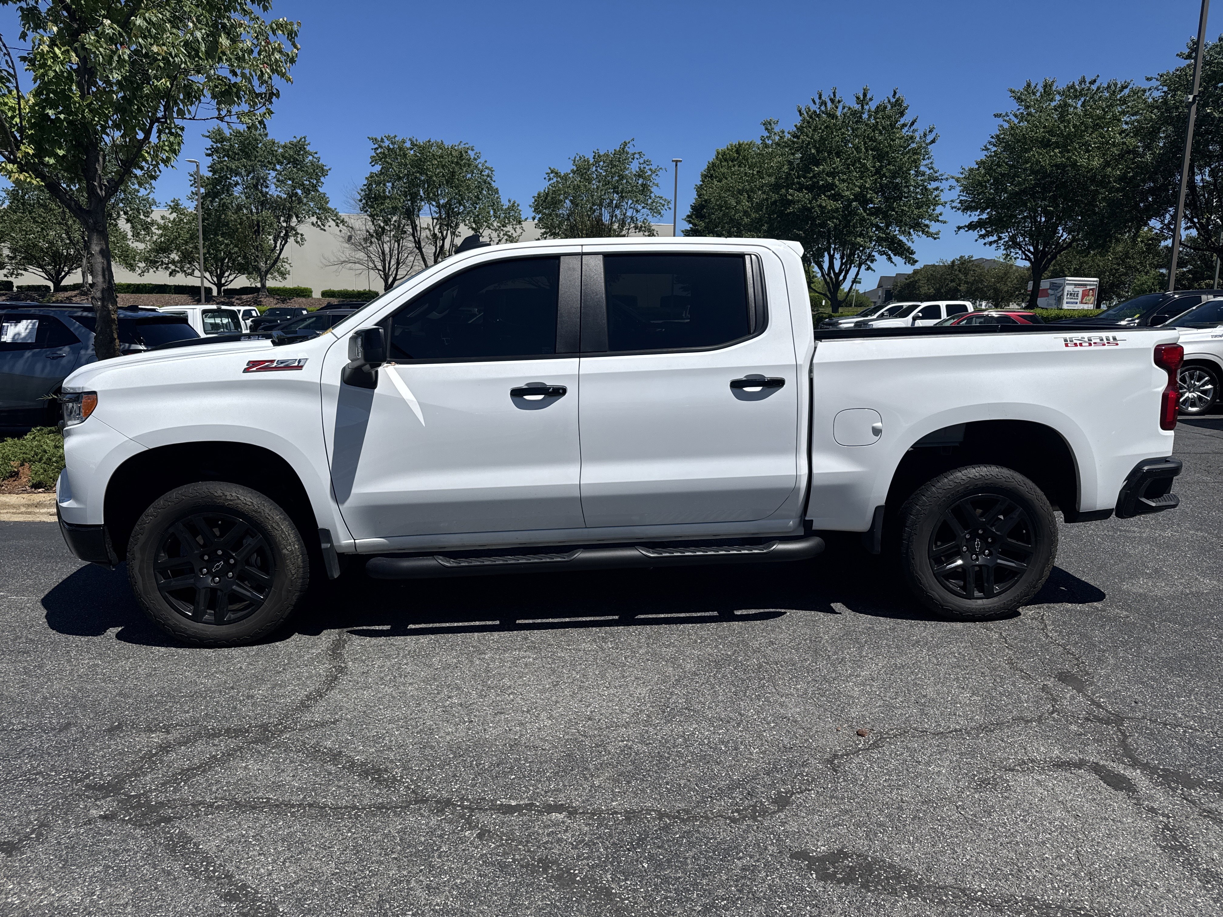 Certified 2024 Chevrolet Silverado 1500 LT Trail Boss w/ LT Trail Boss Premium Package AWD/4WD image 7