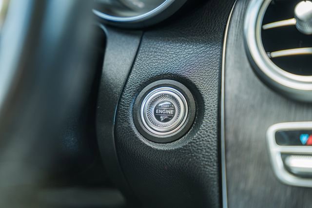 Used 2020 Mercedes-Benz GLC 300 4MATIC image 27