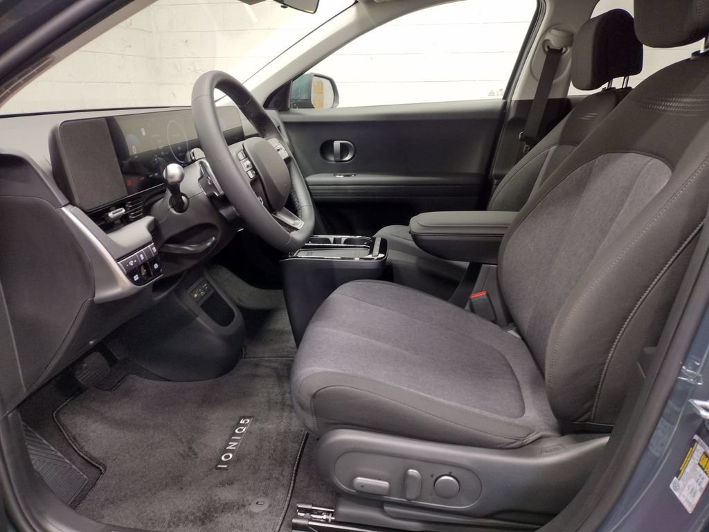 Certified 2026 Hyundai Ioniq 5 SE AWD/4WD image 21