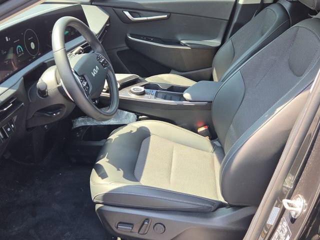 Used 2024 Kia EV6 Light RWD image 10