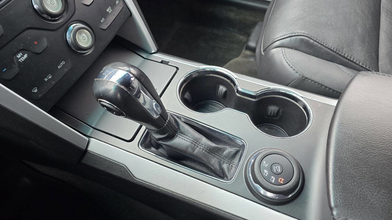 Used 2015 Ford Explorer Limited w/ Equipment Group 301A image 26