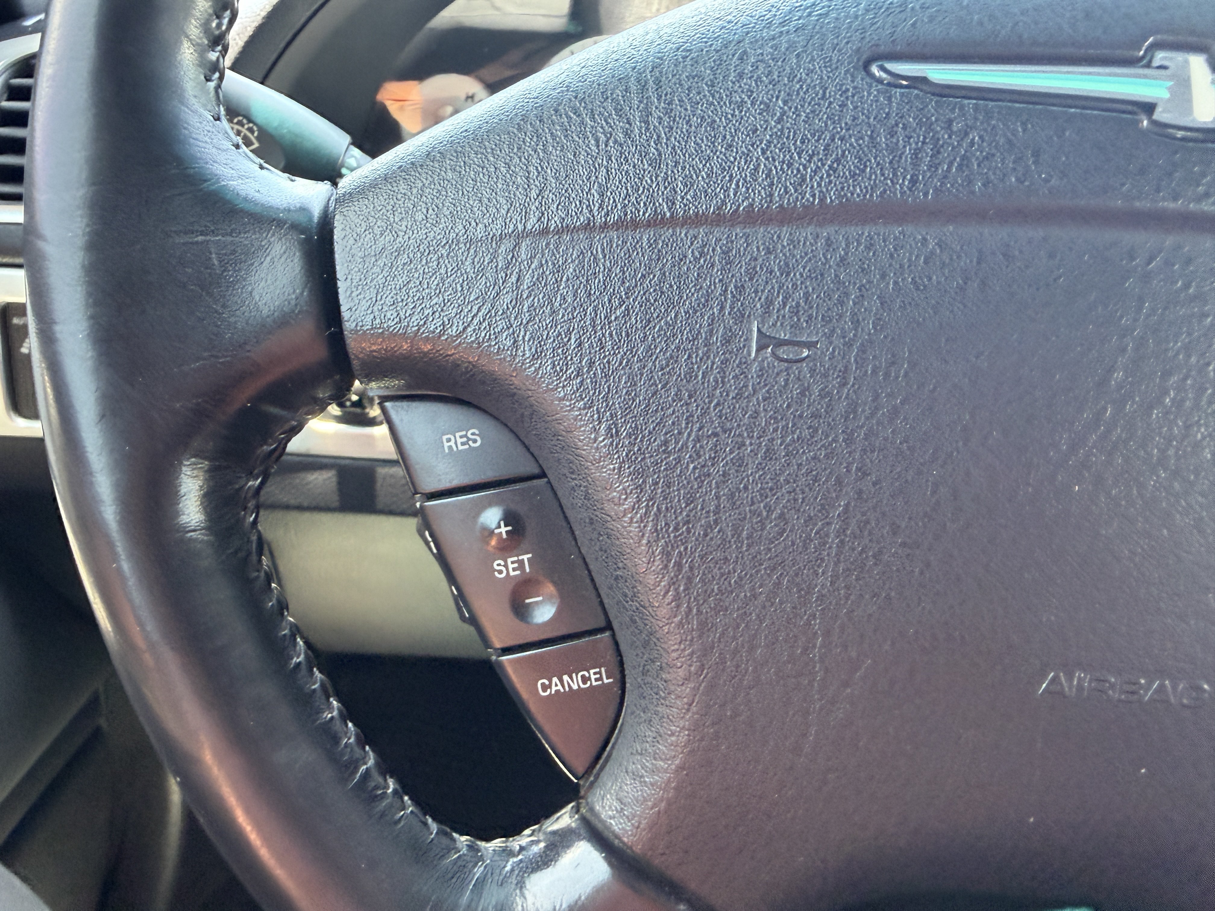Used 2003 Ford Thunderbird RWD image 26