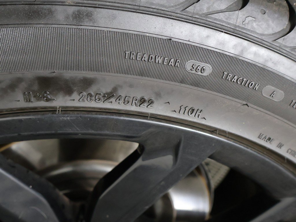 Used 2022 Land Rover Range Rover Sport SVR image 26