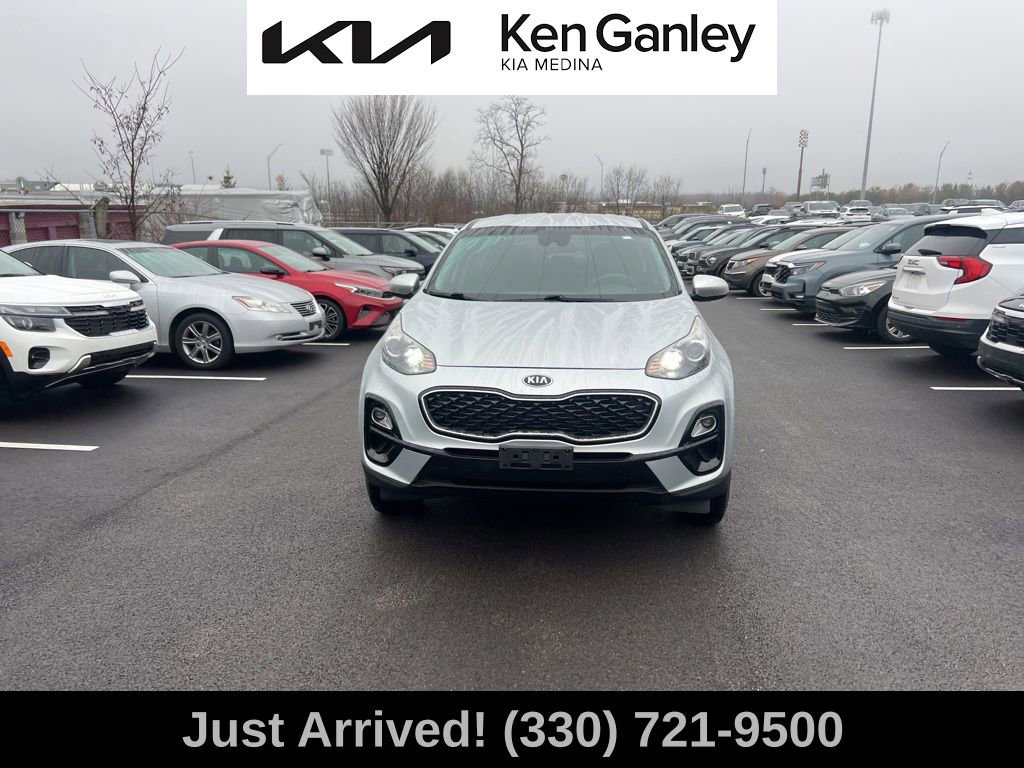 Used 2020 Kia Sportage LX image 2