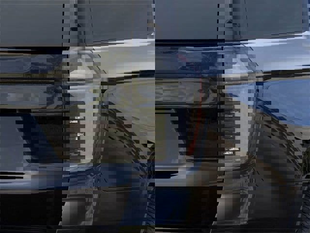 New 2026 Chevrolet Suburban High Country image 11