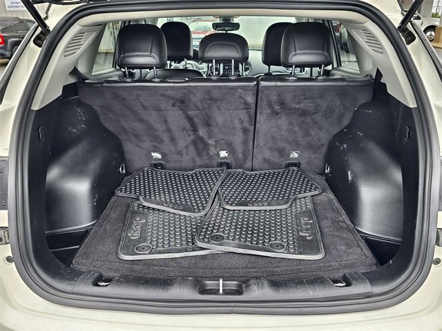 Used 2020 Jeep Compass Latitude image 16