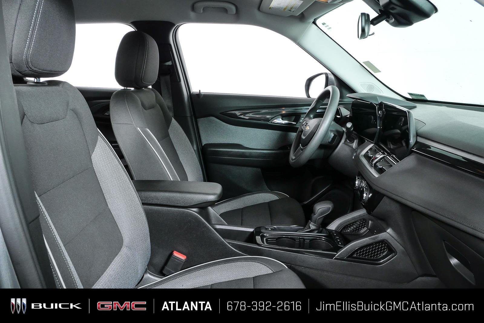 Certified 2025 Chevrolet TrailBlazer LT AWD/4WD image 20