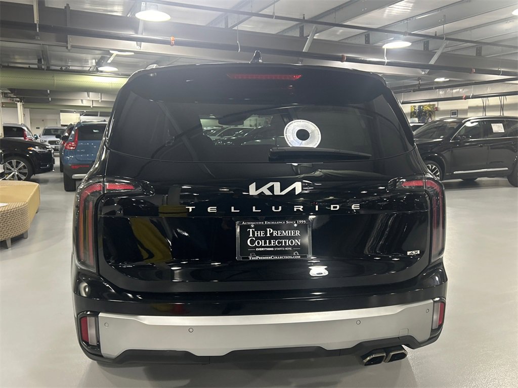 Used 2023 Kia Telluride SX image 3