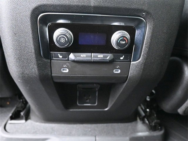 Used 2024 Chevrolet Tahoe High Country image 16