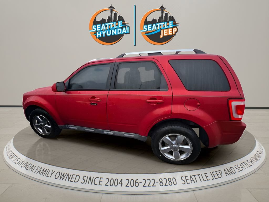 Used 2010 Ford Escape Limited AWD/4WD image 2