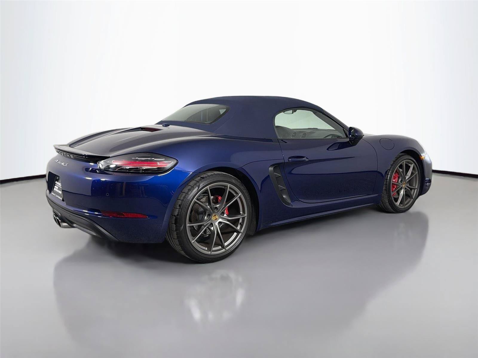 Certified 2025 Porsche 718 Boxster S RWD image 7