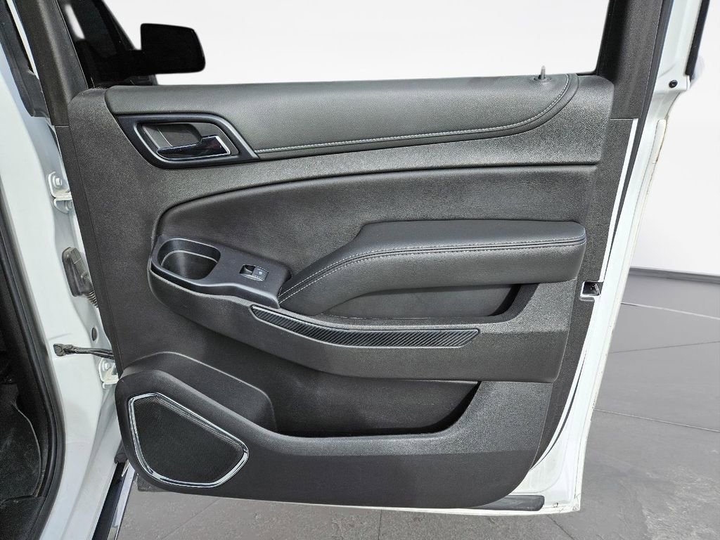 Used 2019 Chevrolet Suburban Premier w/ Premier Plus Edition AWD/4WD image 30