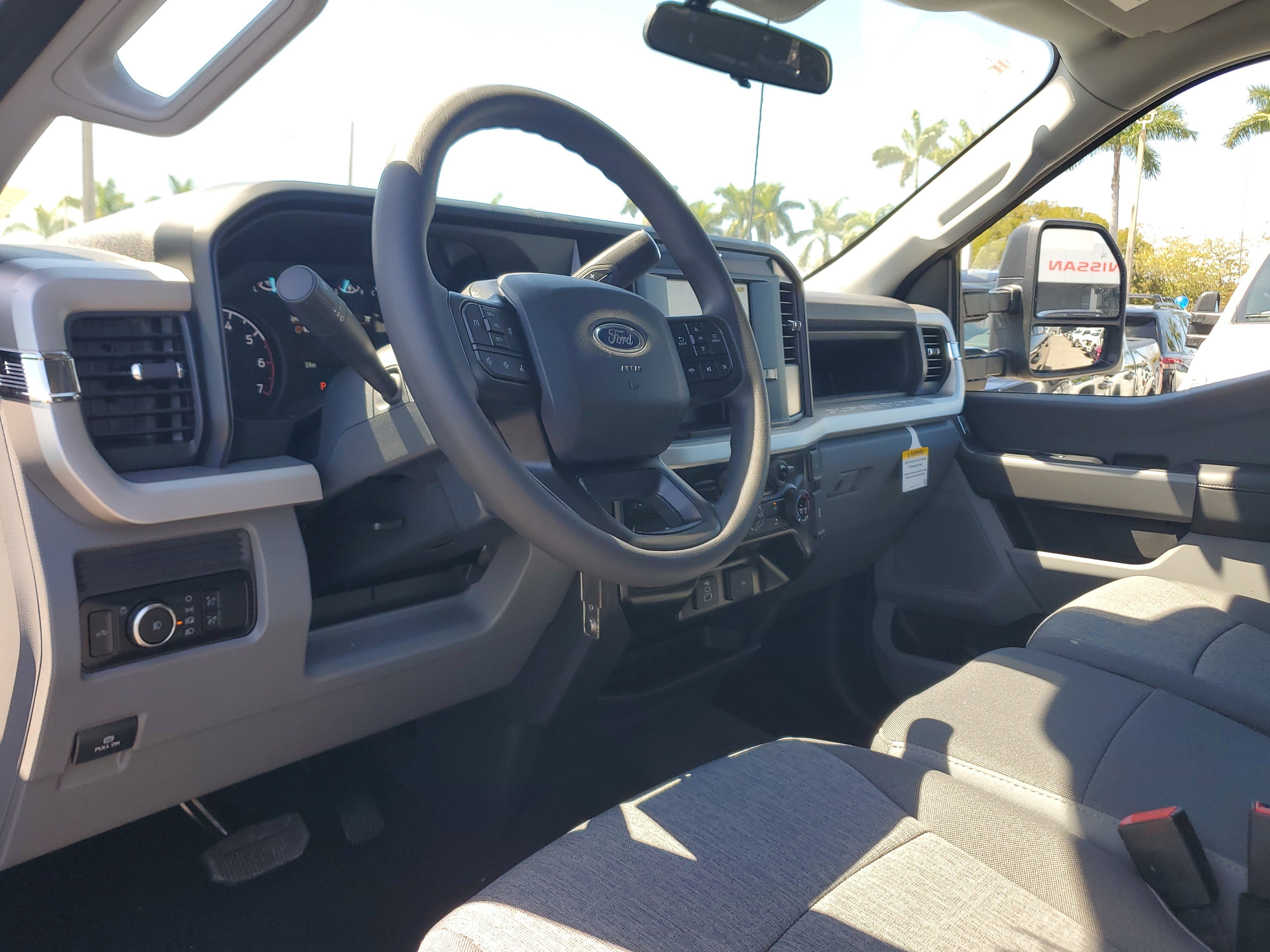 New 2026 Ford F250 XL w/ STX Appearance Package AWD/4WD image 10