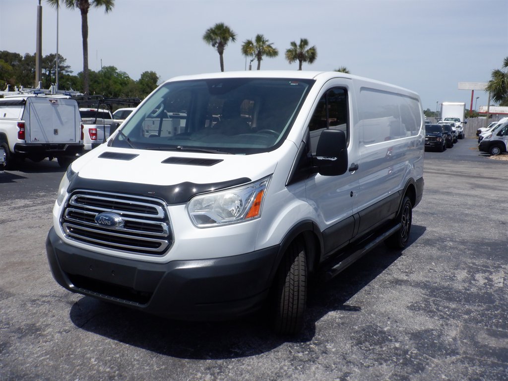 Used 2017 Ford Transit 250 130 Low Roof w/ Exterior Upgrade Package RWD image 20
