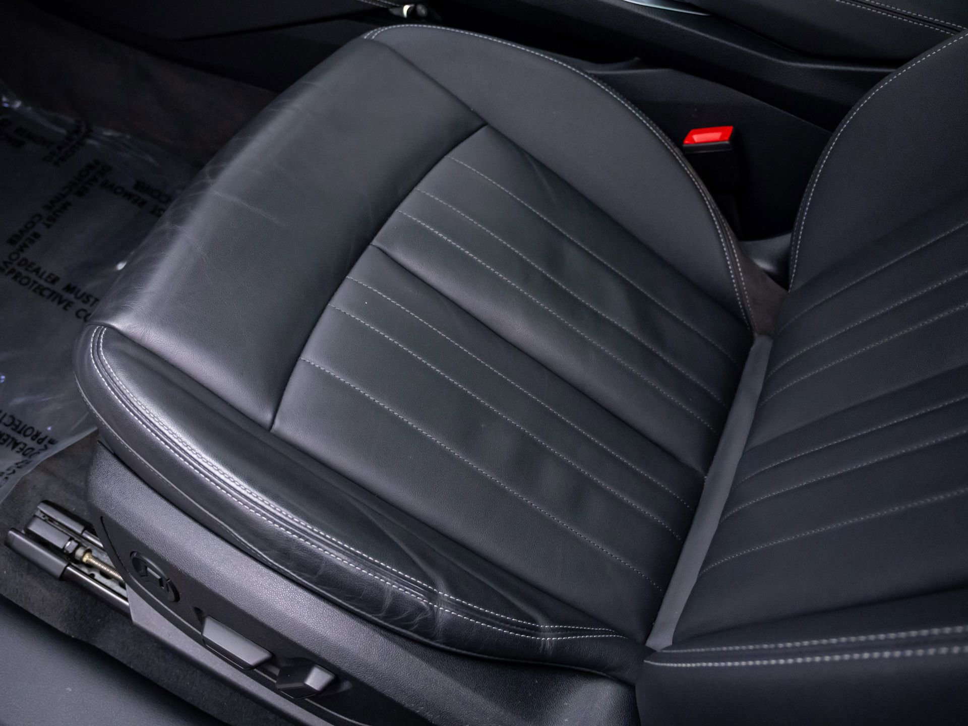 Used 2022 Audi e-tron Premium AWD/4WD image 14