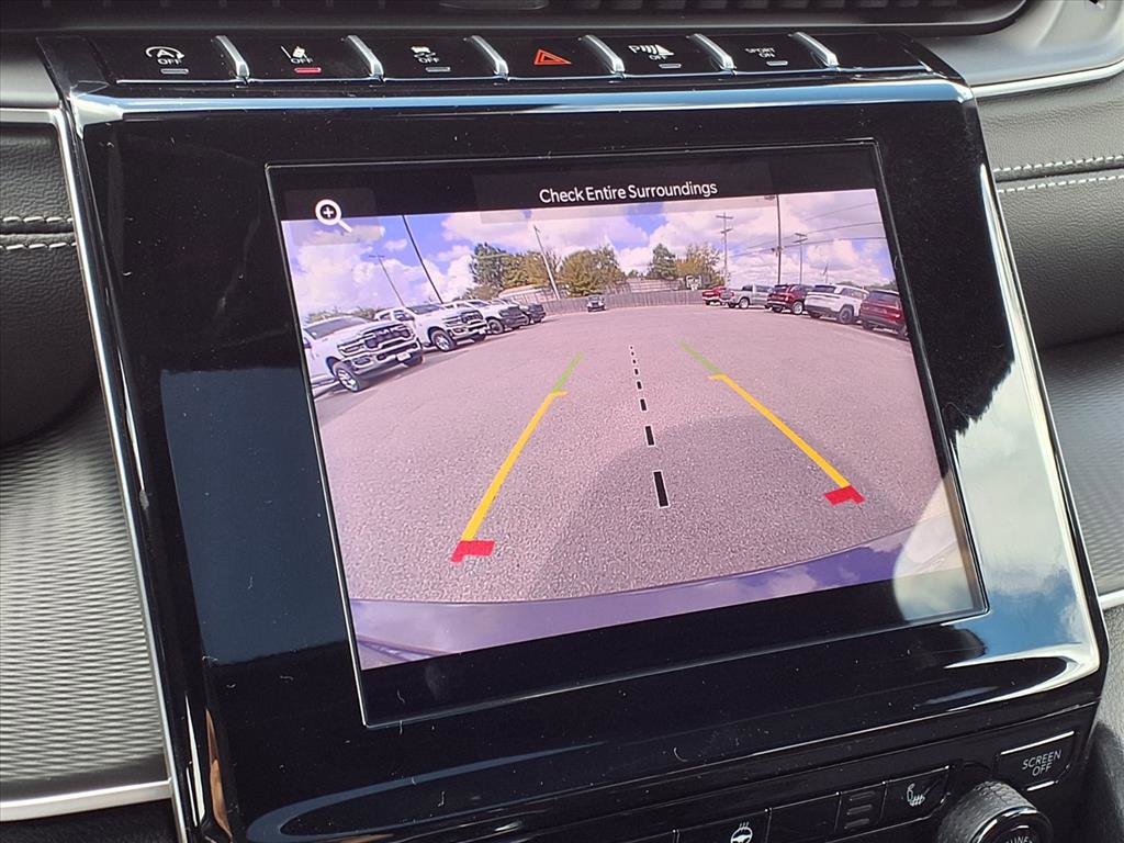 New 2025 Jeep Grand Cherokee L Altitude image 5