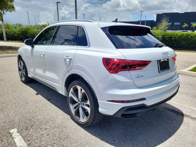 Used 2020 Audi Q3 2.0T Prestige AWD/4WD image 5