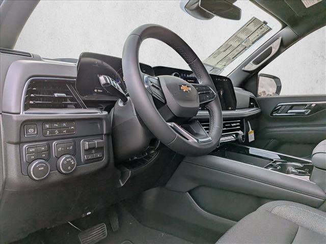 New 2026 Chevrolet Suburban LS image 8