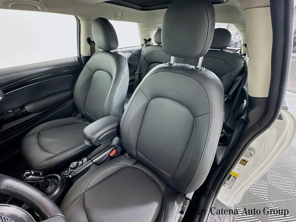 Certified 2023 MINI Cooper 2-Door Hardtop FWD image 20