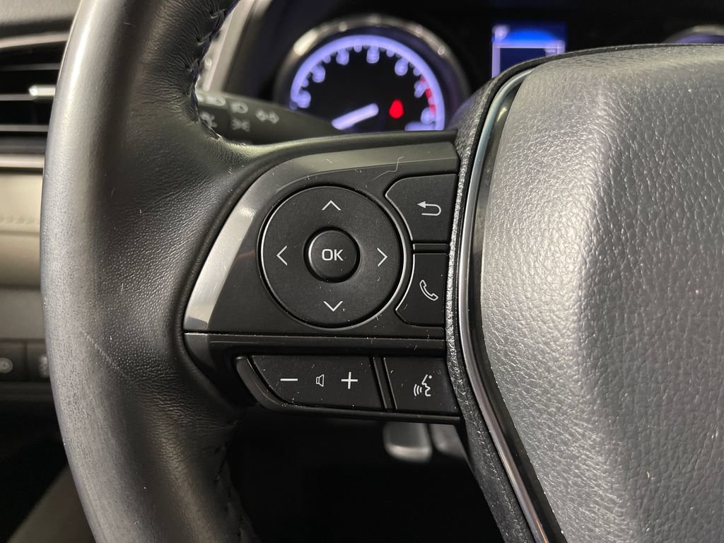 Certified 2020 Toyota Camry SE FWD image 26