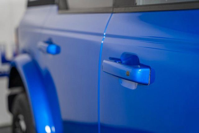 Used 2022 Ford Bronco Outer Banks image 17