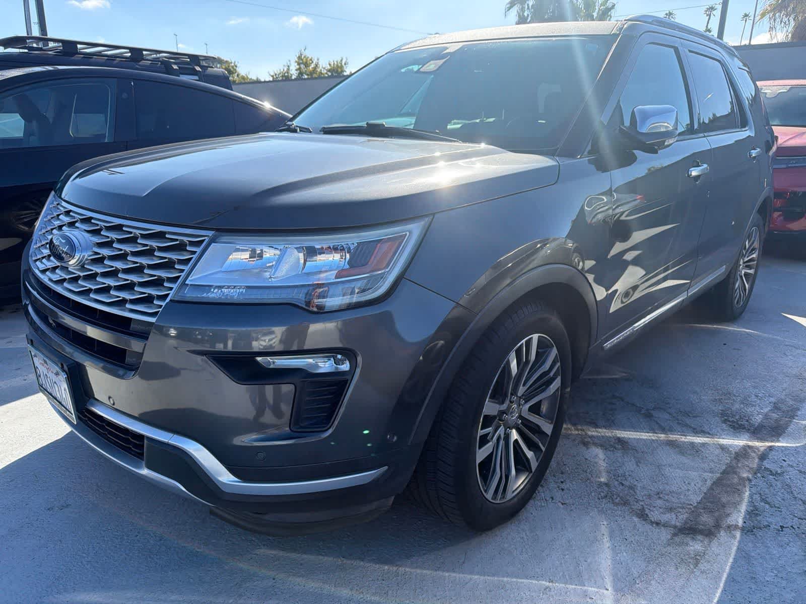 Used 2019 Ford Explorer Platinum AWD/4WD image 1