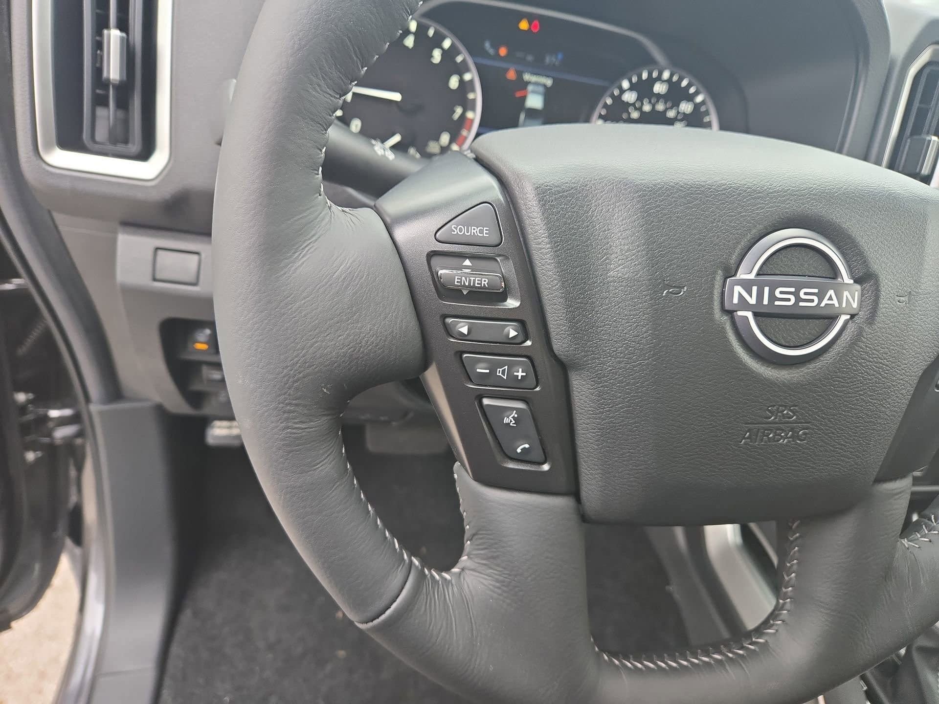 New 2026 Nissan Frontier SV w/ All-Weather Content Package AWD/4WD image 9