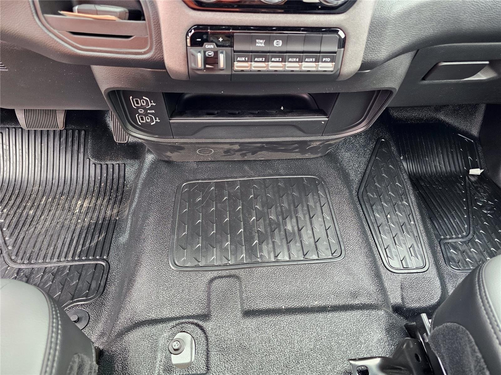New 2026 RAM 4500 Tradesman w/ Chrome Appearance Group RWD image 27
