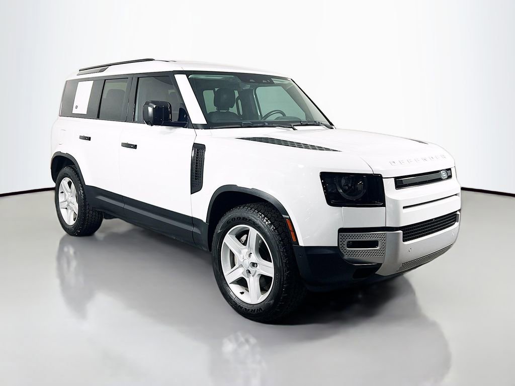 Used 2023 Land Rover Defender 110 SE image 3