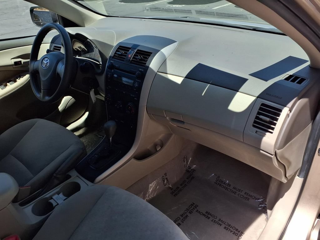 Used 2009 Toyota Corolla LE FWD image 22