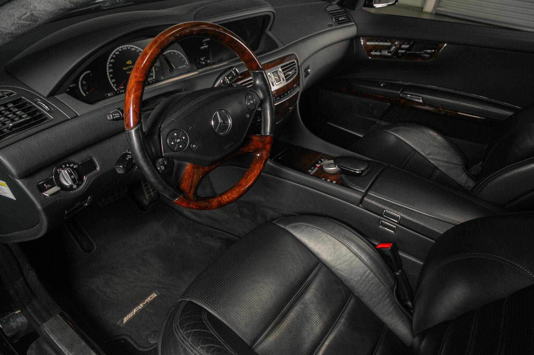 Used 2012 Mercedes-Benz CL 63 AMG image 2