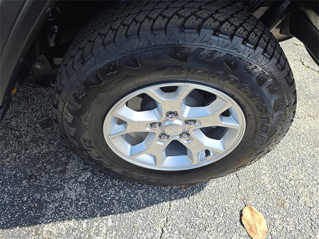 Used 2021 Jeep Wrangler Unlimited Islander image 5