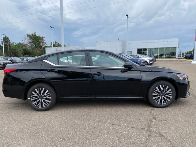 New 2026 Nissan Altima 2.5 SV AWD/4WD image 6