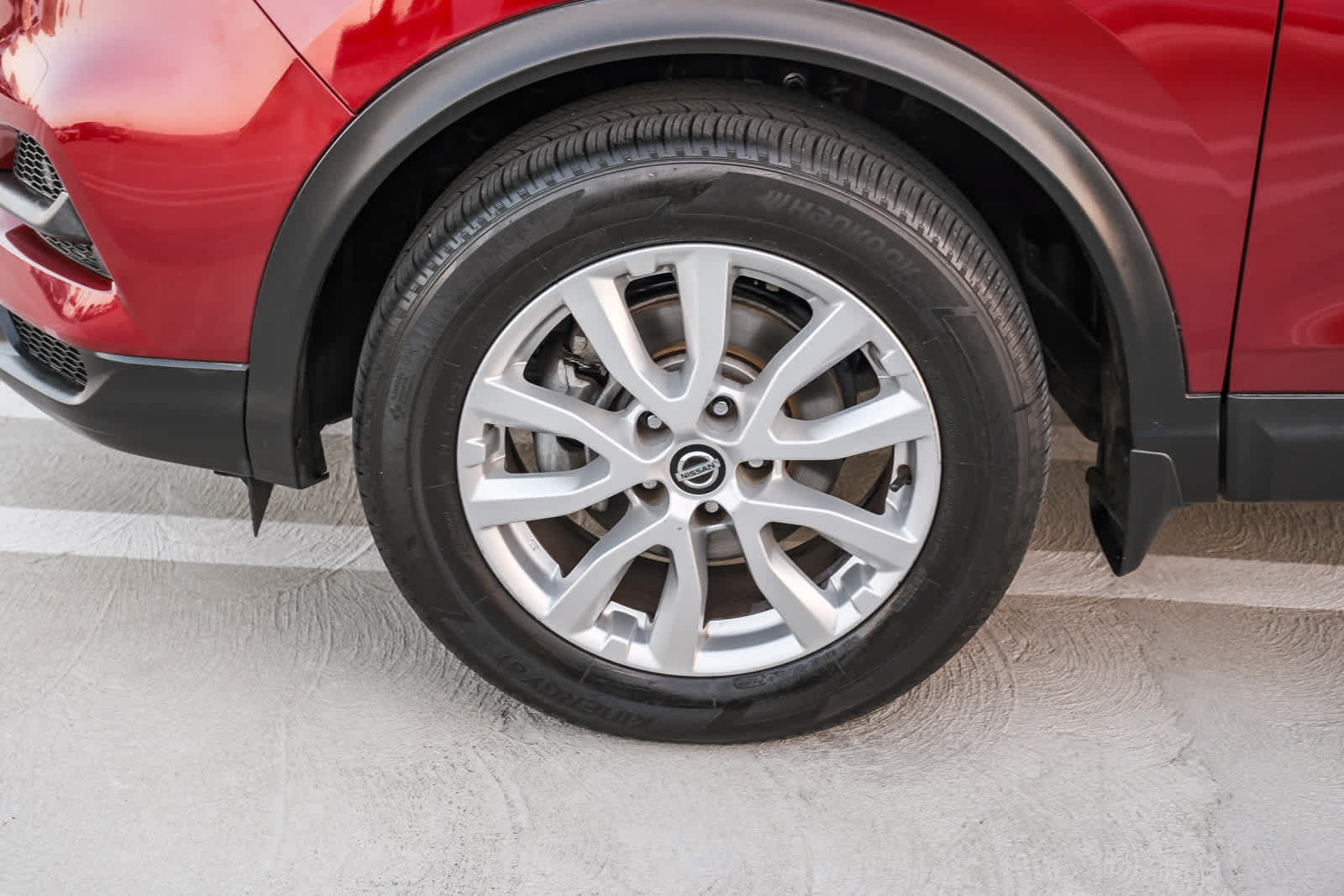 Used 2020 Nissan Rogue Sport SV FWD image 10
