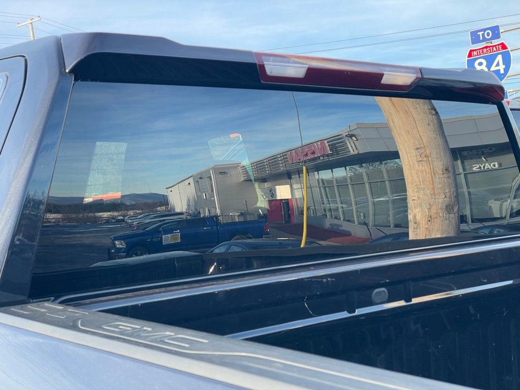 Used 2025 GMC Sierra 1500 SLT image 24