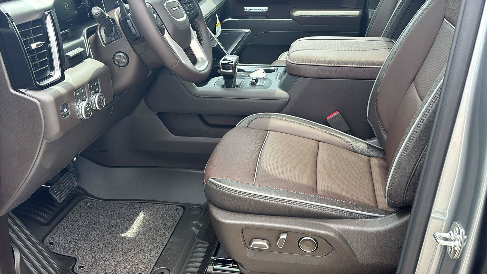 New 2026 GMC Sierra 1500 Denali AWD/4WD image 15