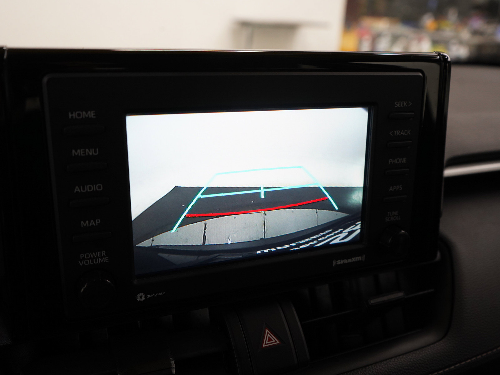 Used 2021 Toyota RAV4 XLE w/ Convenience Package AWD/4WD image 21